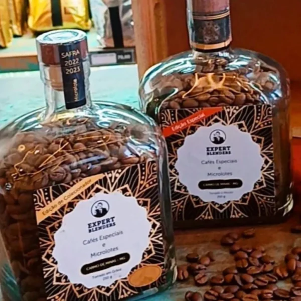CAFÉ EM GRÃOS - CARMO DE MINAS - GARRAFA MICROLOTE ESPECIAL - 250 g